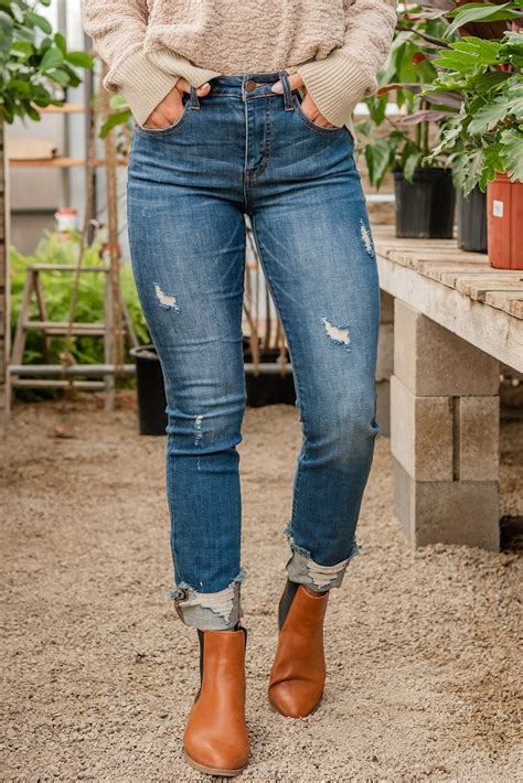 review hose damen|13 of the Best Women’s Jeans For Fall .